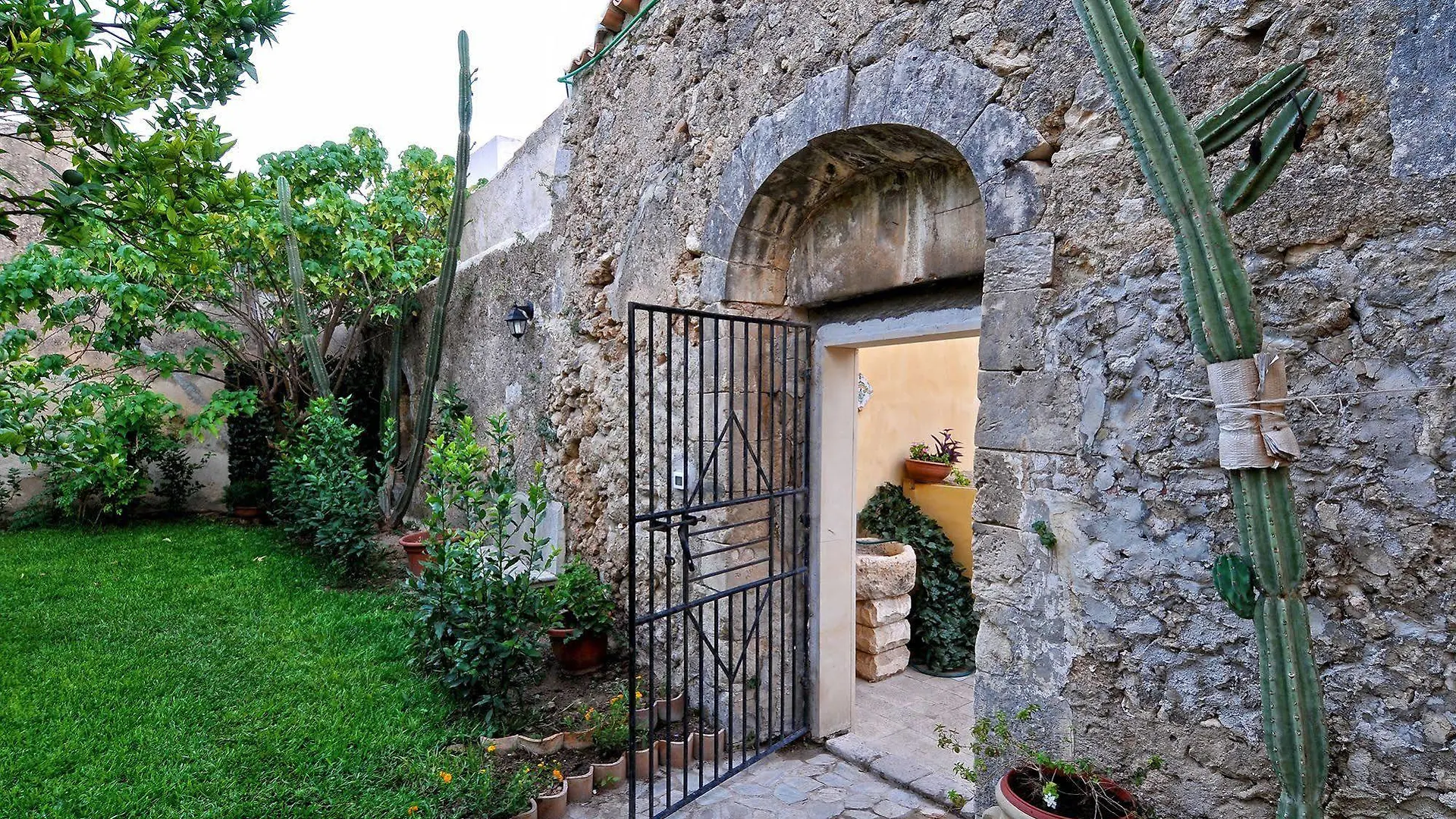 Il Giardino Del Barocco Bed & Breakfast Noto