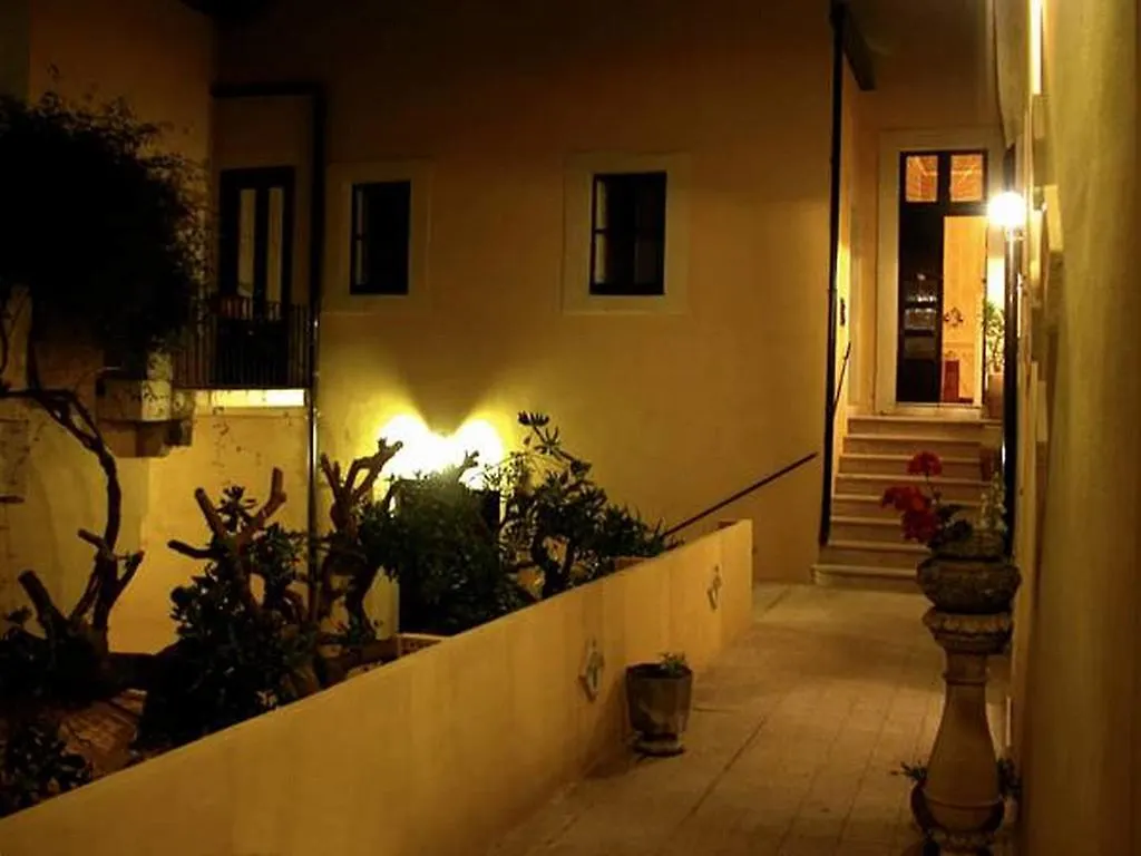 Il Giardino Del Barocco Bed & Breakfast Noto